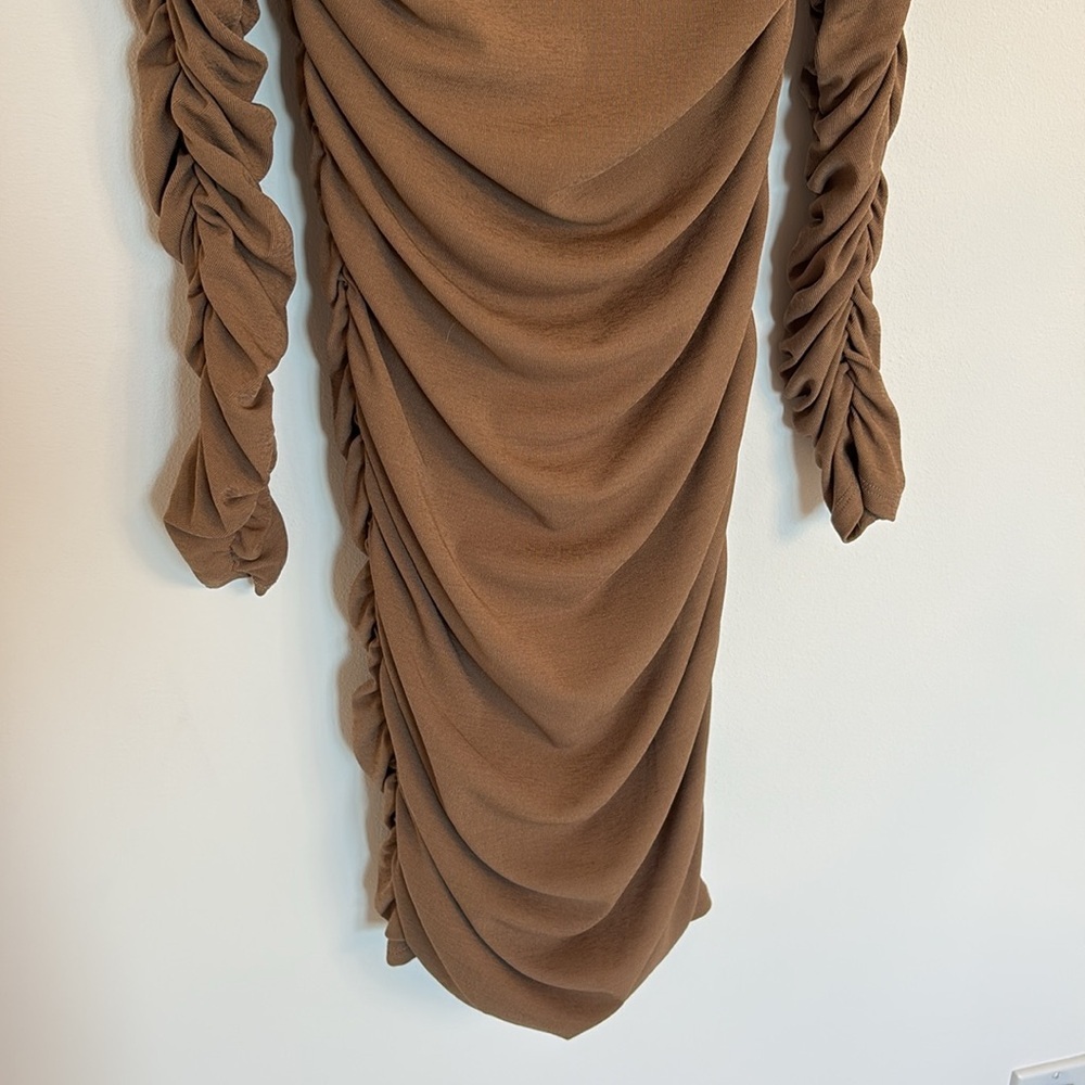Astr Brown Ruched Mini Dress - Picture 3 of 8
